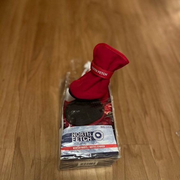3xl noth fetch Dog winter boots and 2xl canoe sweater - Picture 5 of 7